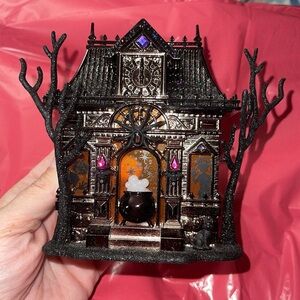 Haunted House Halloween Wallflower BBW